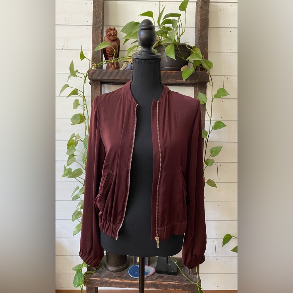 H&M: Women's Burgundy Bomber Jacket - Picture 16 of 17
